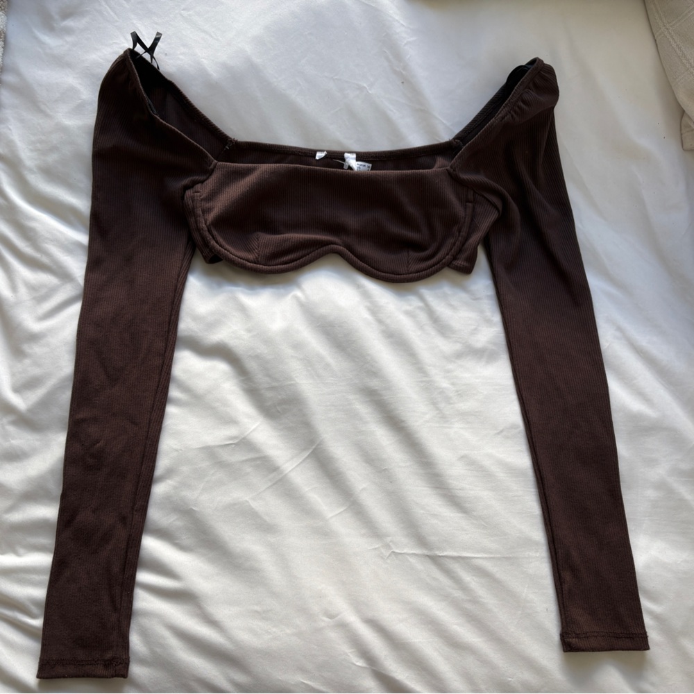 Princess Polly brown cropped long sleeve